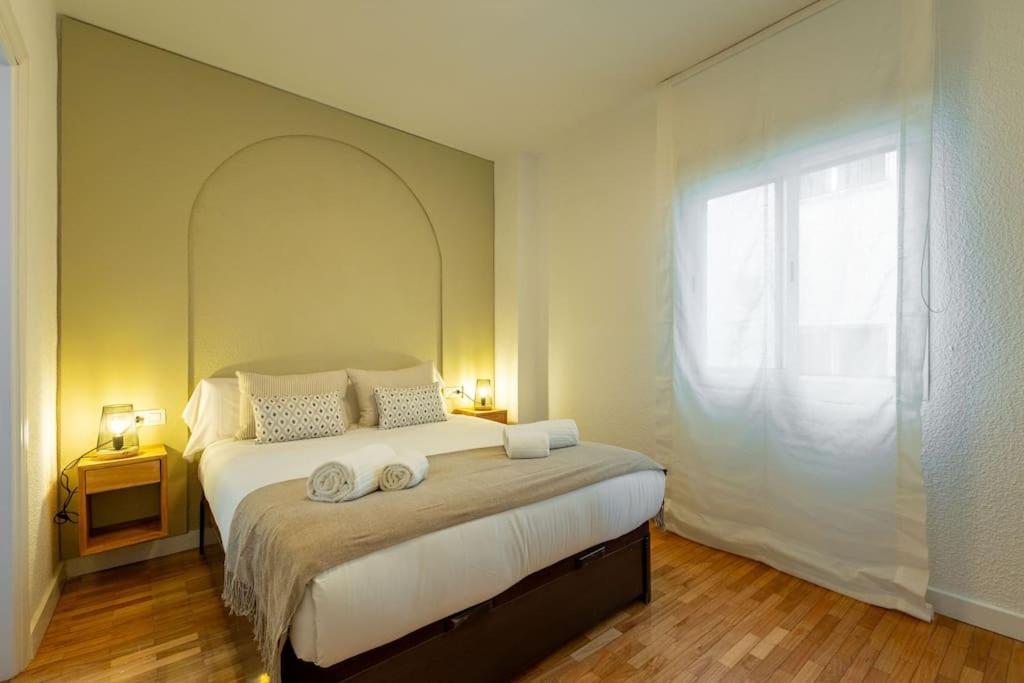 Triana Deluxe By Valcambre Apartment Seville Exterior photo
