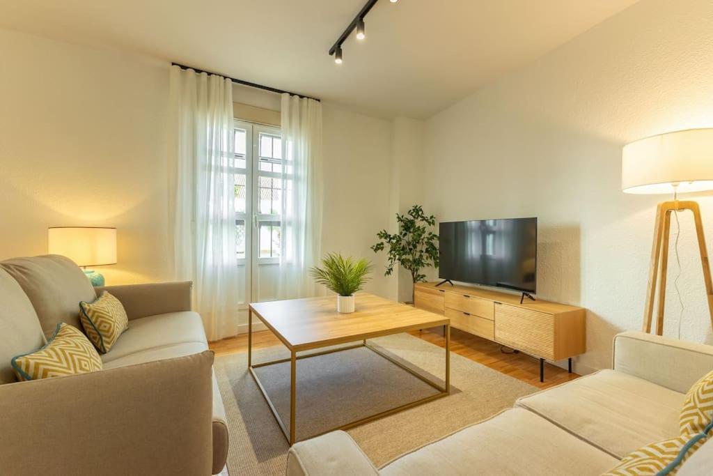 Triana Deluxe By Valcambre Apartment Seville Exterior photo