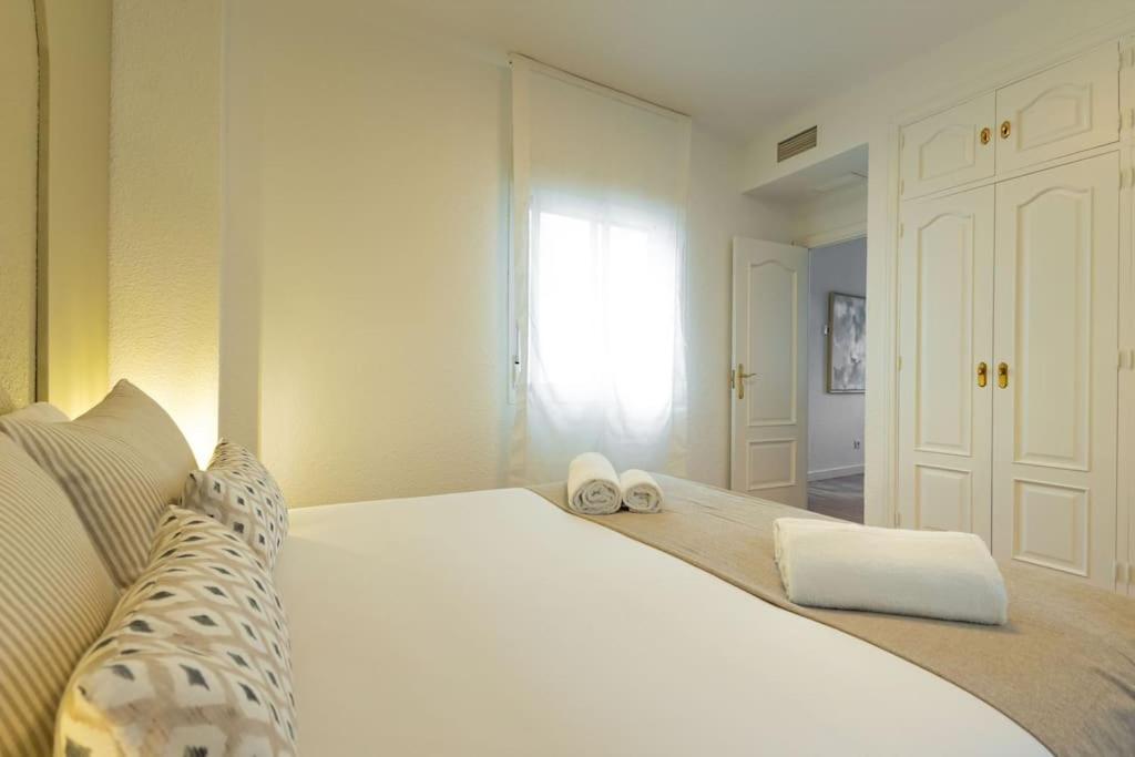 Triana Deluxe By Valcambre Apartment Seville Exterior photo